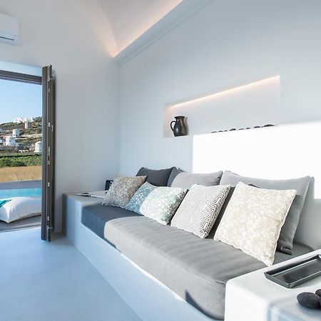 Azar Luxury Villas & Suites 易莫洛林 外观 照片