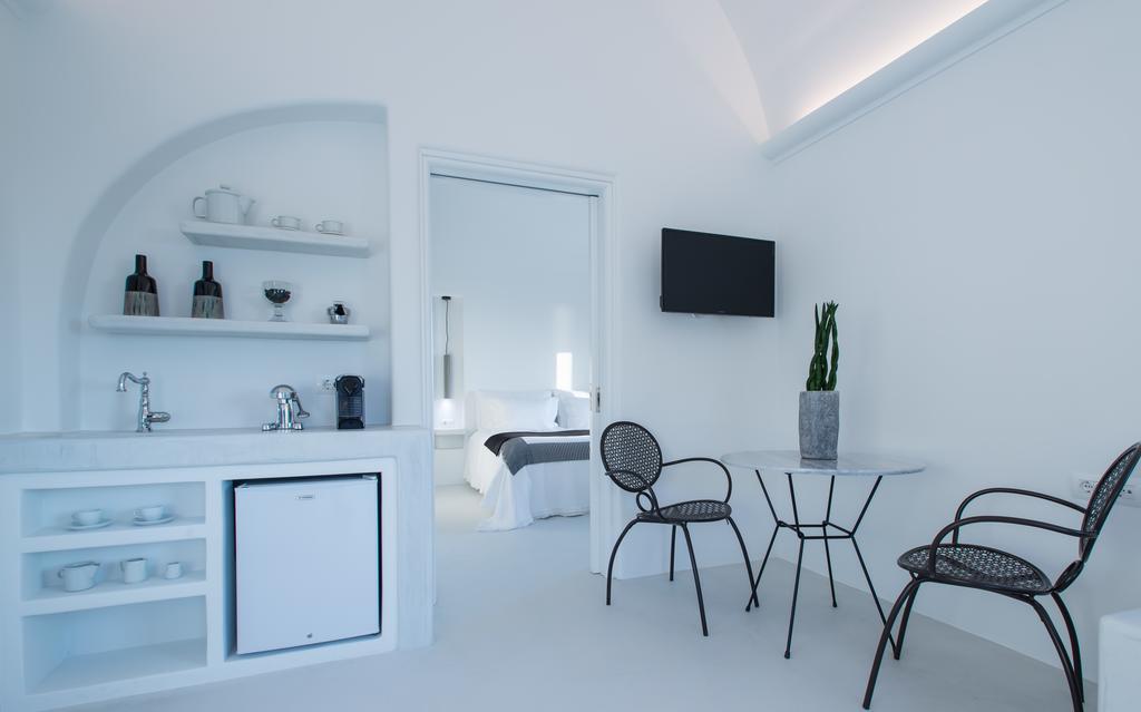 Azar Luxury Villas & Suites 易莫洛林 外观 照片