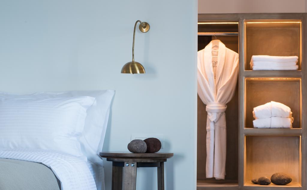 Azar Luxury Villas & Suites 易莫洛林 外观 照片